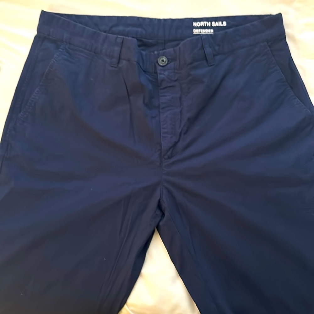 NWOT North Sails Defender slim fit dress pants (36W x 32L)